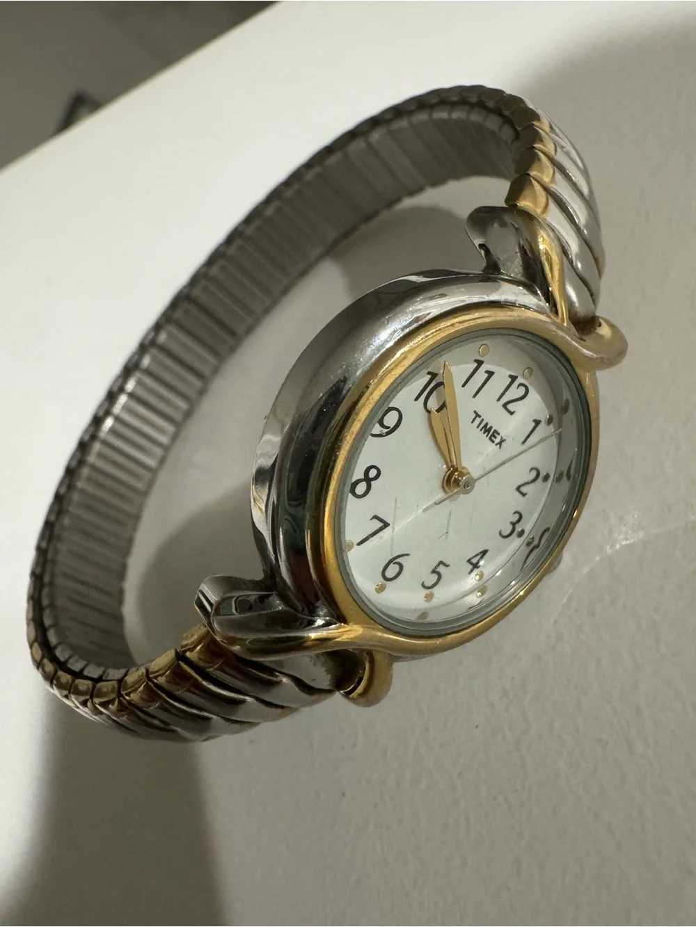 ✨VTG Timex Women’s Silver & Gold Two Tone Minimalist Stretchy Bracelet Watch